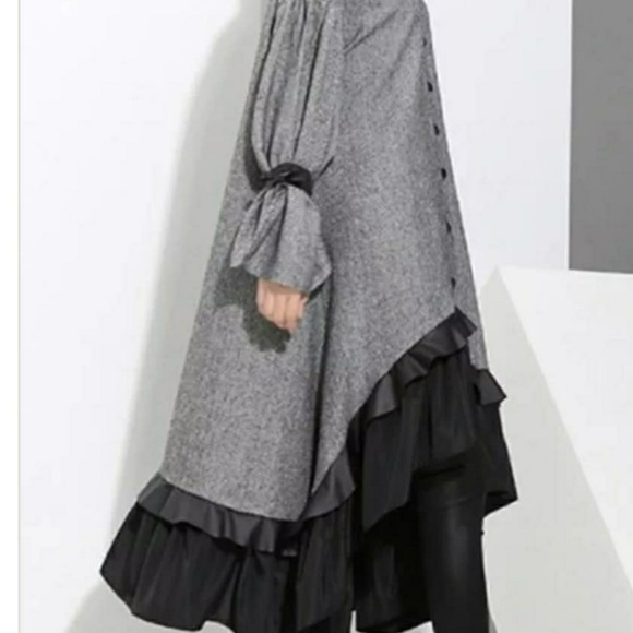 Dress - Picture 5 of 7